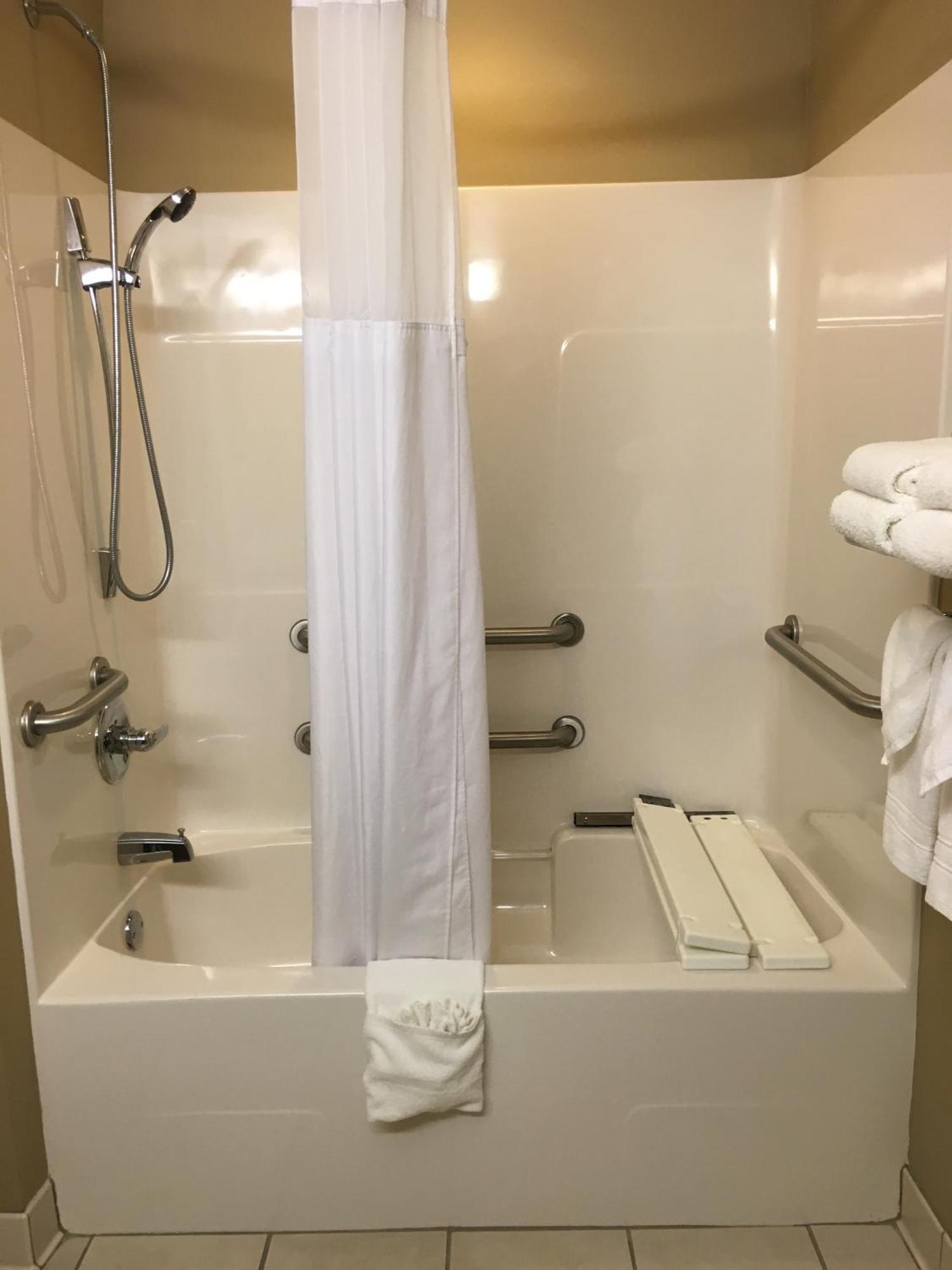 Microtel By Wyndham Perry National Fairground Area I-75 Zimmer foto